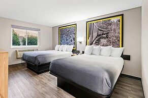 Super 8 by Wyndham Lewiston Auburn Area