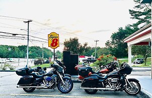 Super 8 by Wyndham Lewiston Auburn Area