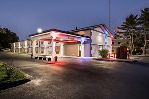 Super 8 by Wyndham Lewiston Auburn Area