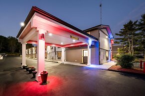 Super 8 by Wyndham Lewiston Auburn Area