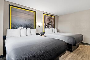 Super 8 by Wyndham Lewiston Auburn Area