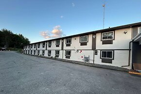 Super 8 by Wyndham Lewiston Auburn Area