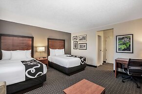 La Quinta Inn & Suites by Wyndham N Little Rock-McCain Mall