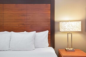 La Quinta Inn & Suites by Wyndham N Little Rock-McCain Mall