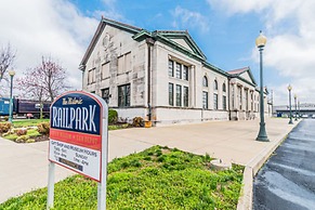 Holiday Inn Express Bowling Green by IHG