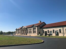 Holiday Inn Express Bowling Green by IHG