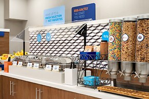 Holiday Inn Express Bowling Green by IHG