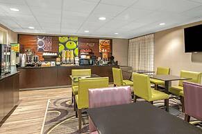 La Quinta Inn & Suites by Wyndham Baton Rouge Siegen Lane