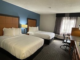 La Quinta Inn & Suites by Wyndham Baton Rouge Siegen Lane