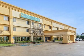 La Quinta Inn & Suites by Wyndham Baton Rouge Siegen Lane