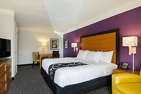 La Quinta Inn & Suites by Wyndham Baton Rouge Siegen Lane