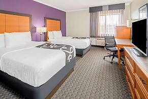 La Quinta Inn & Suites by Wyndham Baton Rouge Siegen Lane