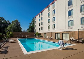 Red Roof Inn PLUS+ Boston - Mansfield/ Foxboro