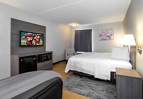 Red Roof Inn PLUS+ Boston - Mansfield/ Foxboro