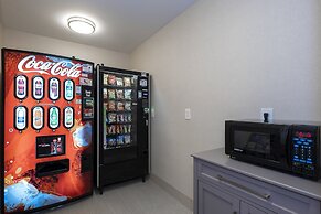 Red Roof Inn PLUS+ Boston - Mansfield/ Foxboro