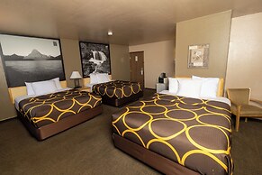 FairBridge Inn & Suites Moscow/Pullman