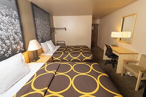 FairBridge Inn & Suites Moscow/Pullman