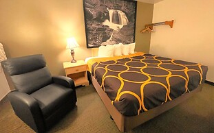 FairBridge Inn & Suites Moscow/Pullman