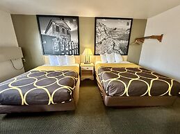 FairBridge Inn & Suites Moscow/Pullman