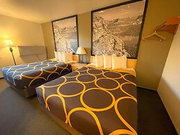 FairBridge Inn & Suites Moscow/Pullman