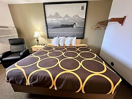 FairBridge Inn & Suites Moscow/Pullman