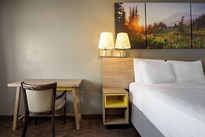 Days Inn by Wyndham Fresno South
