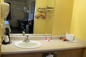 Days Inn by Wyndham Fresno South