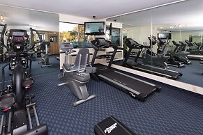 The Marina Inn on San Francisco Bay