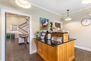 Best Western Plus University Park Inn & Suites