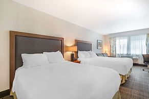 Best Western Plus University Park Inn & Suites