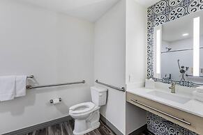 Hillstone Inn Tulare, an Ascend Collection Hotel