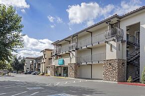 Hillstone Inn Tulare, Ascend Hotel Collection