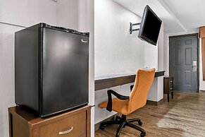 Rodeway Inn & Suites