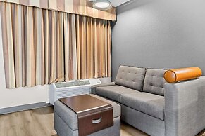 Rodeway Inn & Suites