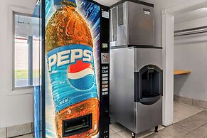 Rodeway Inn & Suites