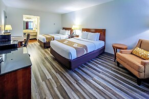 Quality Inn & Suites Lake Havasu City