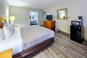 Quality Inn & Suites Lake Havasu City