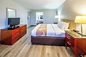 Quality Inn & Suites Lake Havasu City