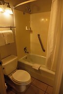 Quality Inn & Suites Lake Havasu City