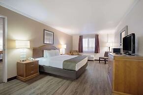Quality Inn & Suites Lake Havasu City