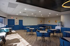 Quality Inn & Suites Lake Havasu City