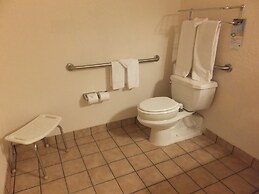 Quality Inn & Suites Lake Havasu City