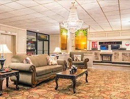 Ramada Hotel & Conference Center by Wyndham Paintsville