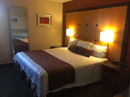 Travelodge by Wyndham Brooklyn Center