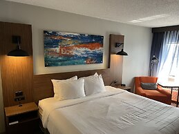 La Quinta Inn & Suites by Wyndham Nashville Airport