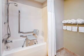 Baymont by Wyndham Grand Rapids Airport