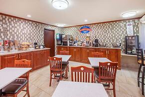 Baymont by Wyndham Grand Rapids Airport