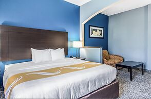 Quality Suites Maumelle - Little Rock NW