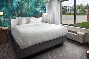 Courtyard by Marriott Indianapolis at the Capitol