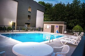 La Quinta Inn & Suites by Wyndham Fayetteville I-95